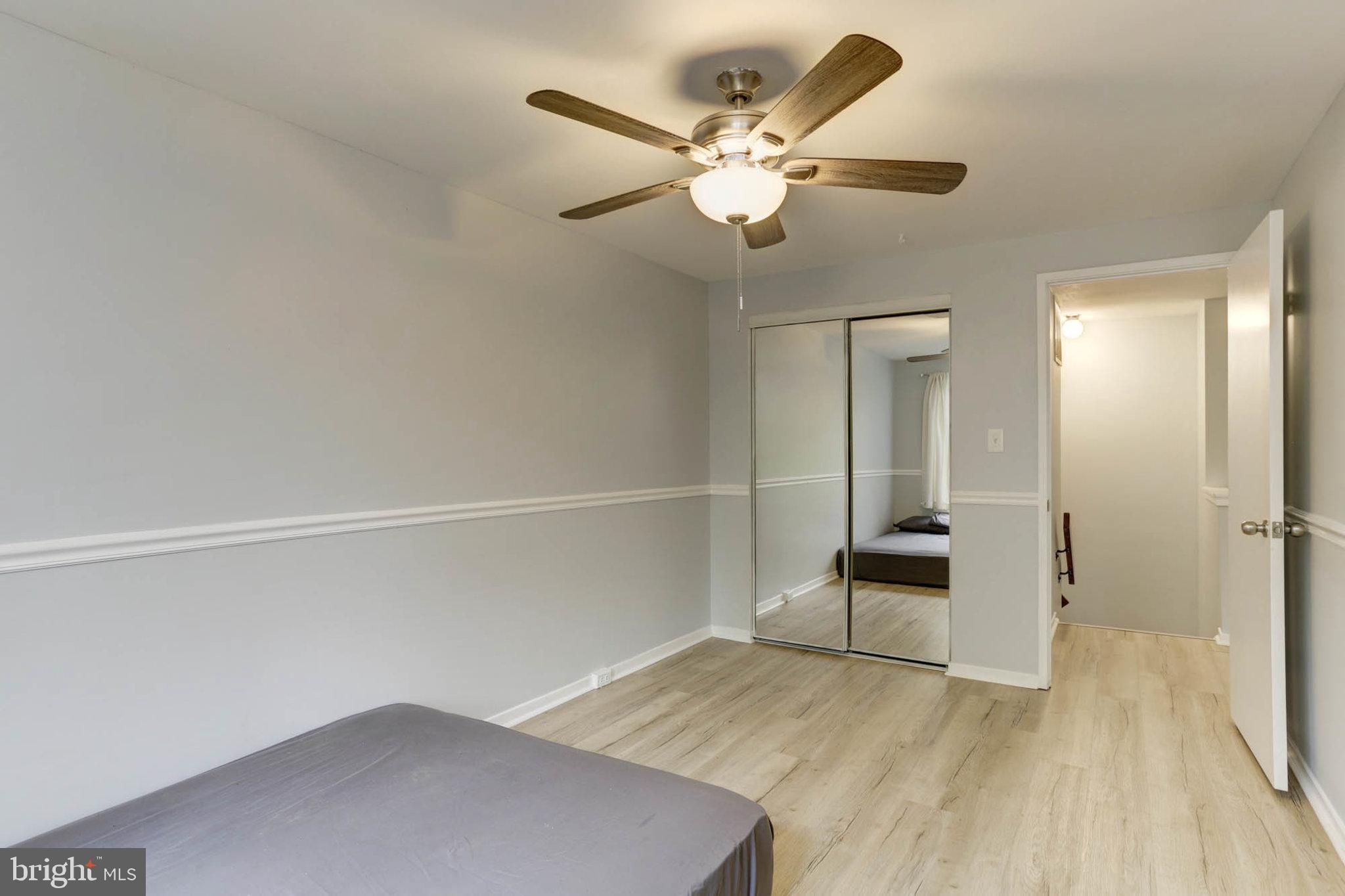 4 Lea Pond COURT