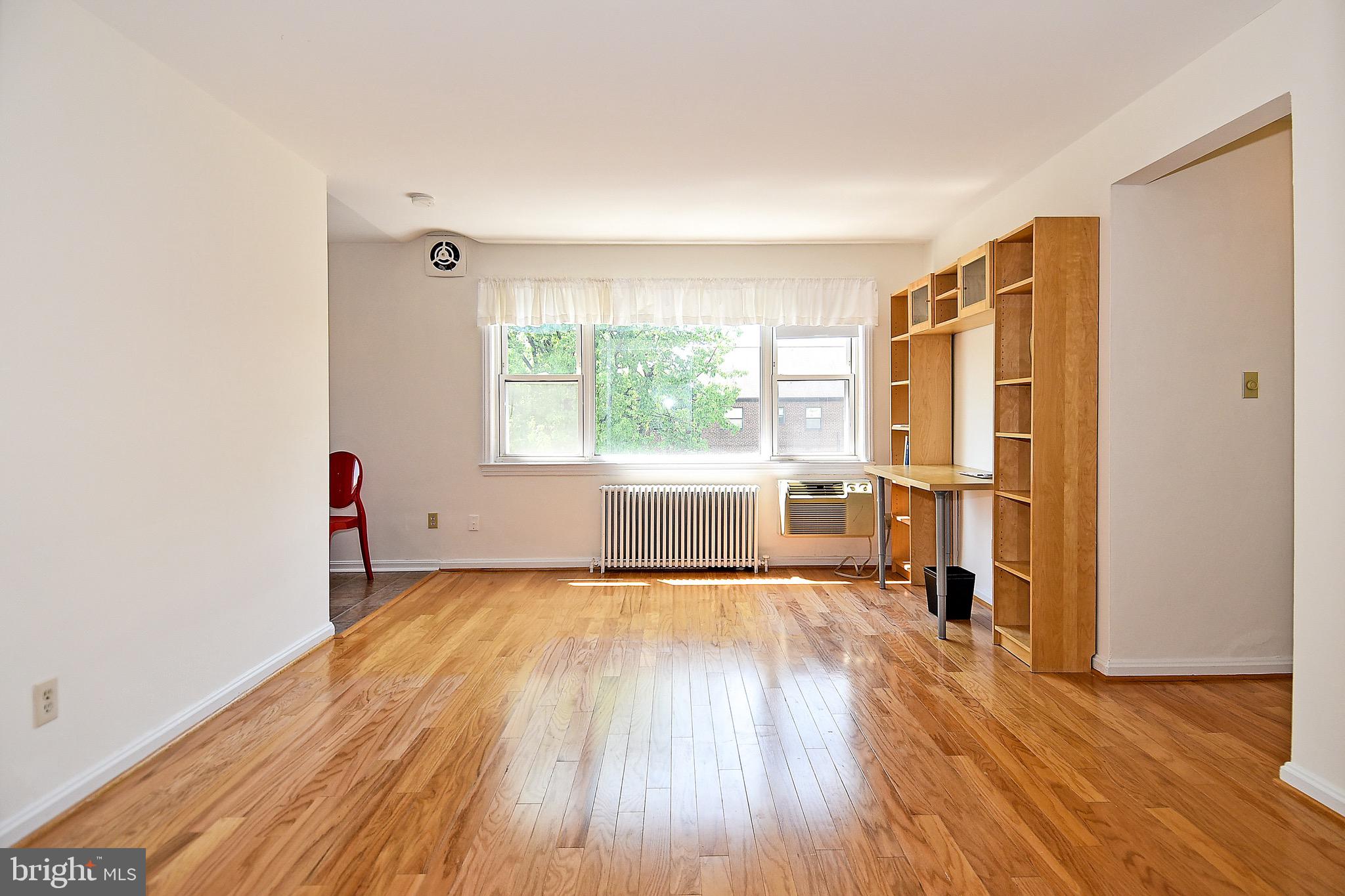 7034 Strathmore Street Unit: 305