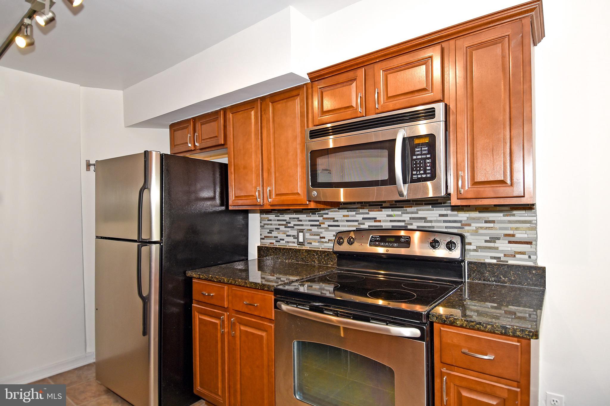 7034 Strathmore Street Unit: 305