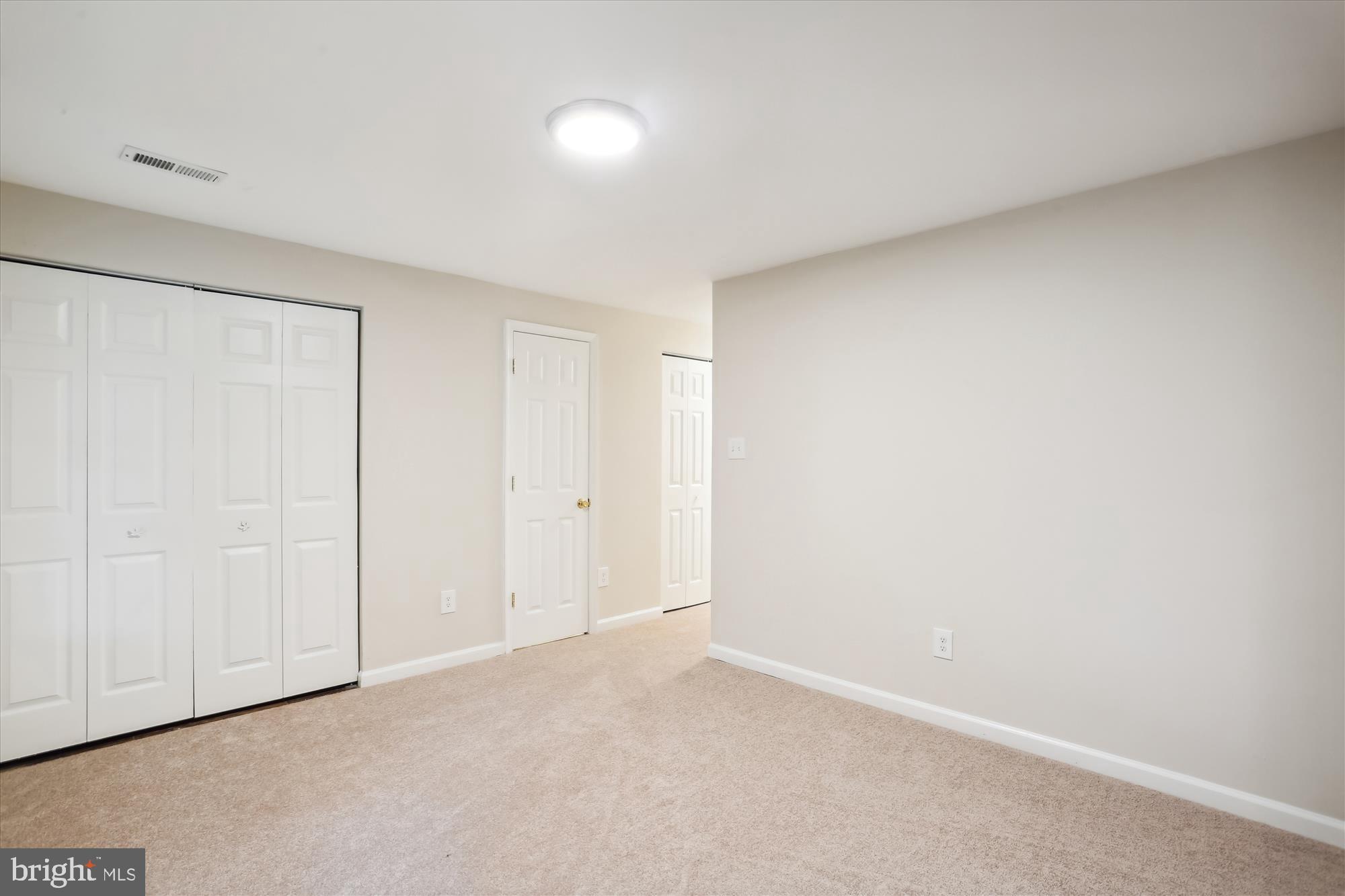 18925 Ebbtide Cir