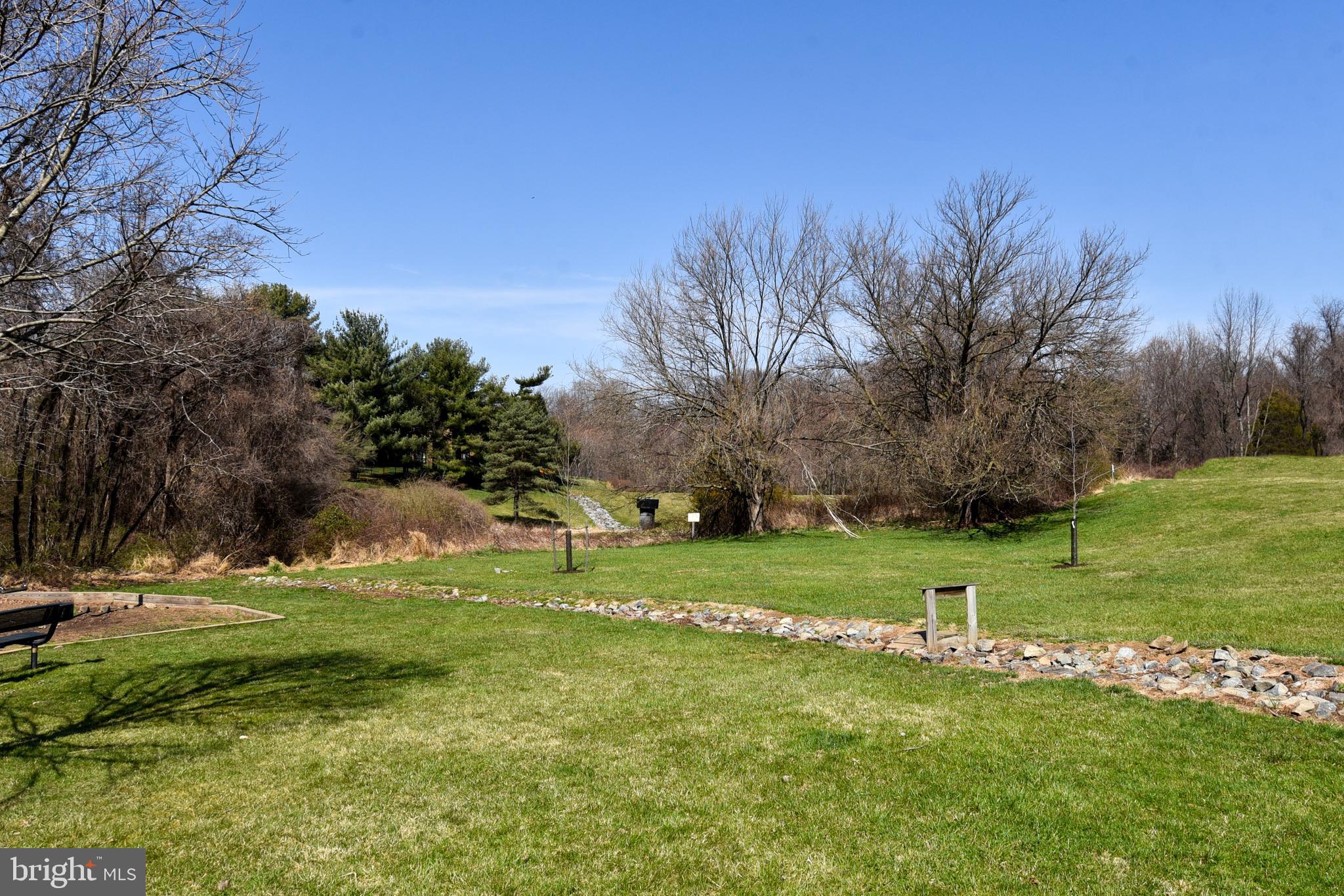 15913 Yukon Ln