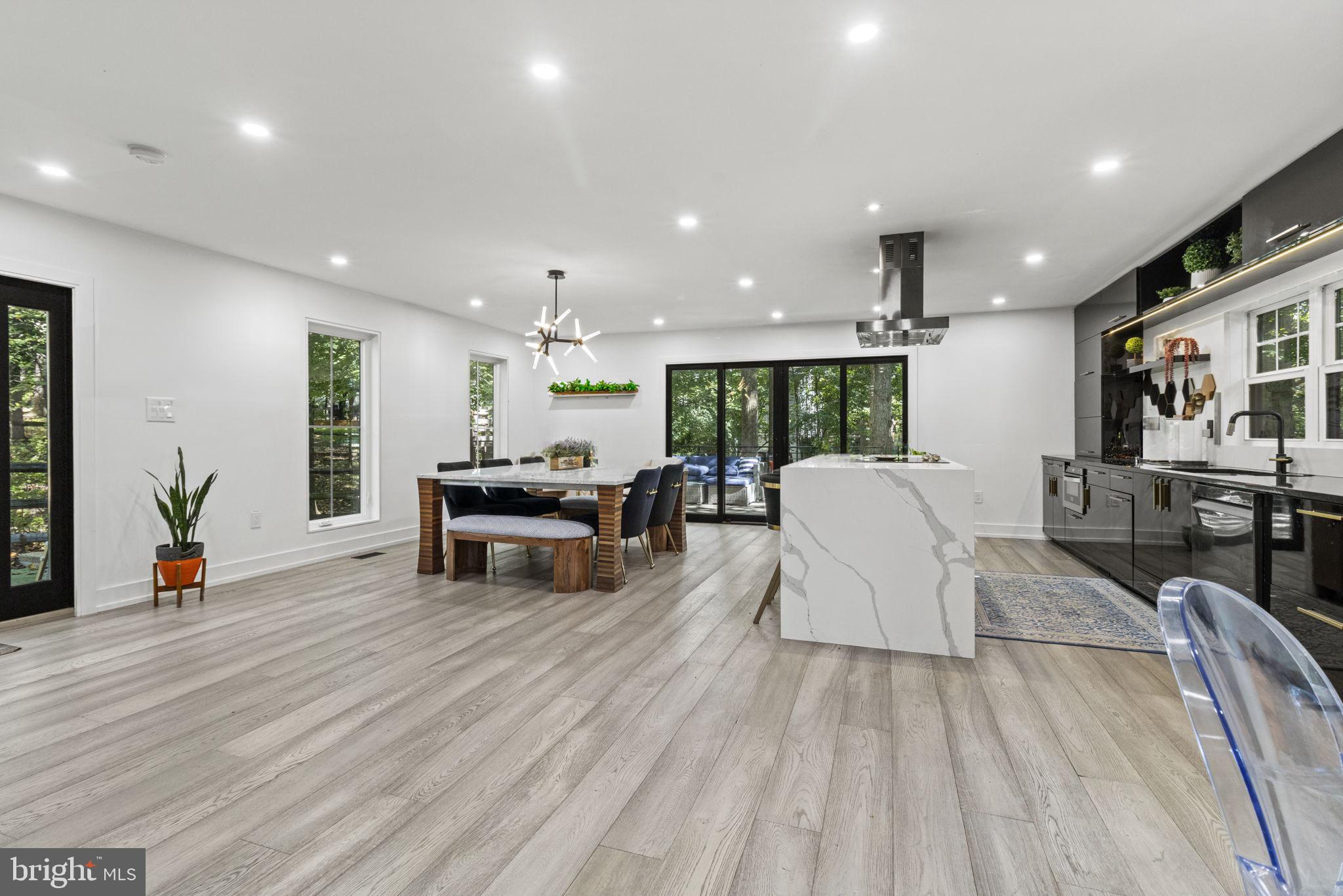 1408 Fallswood Dr