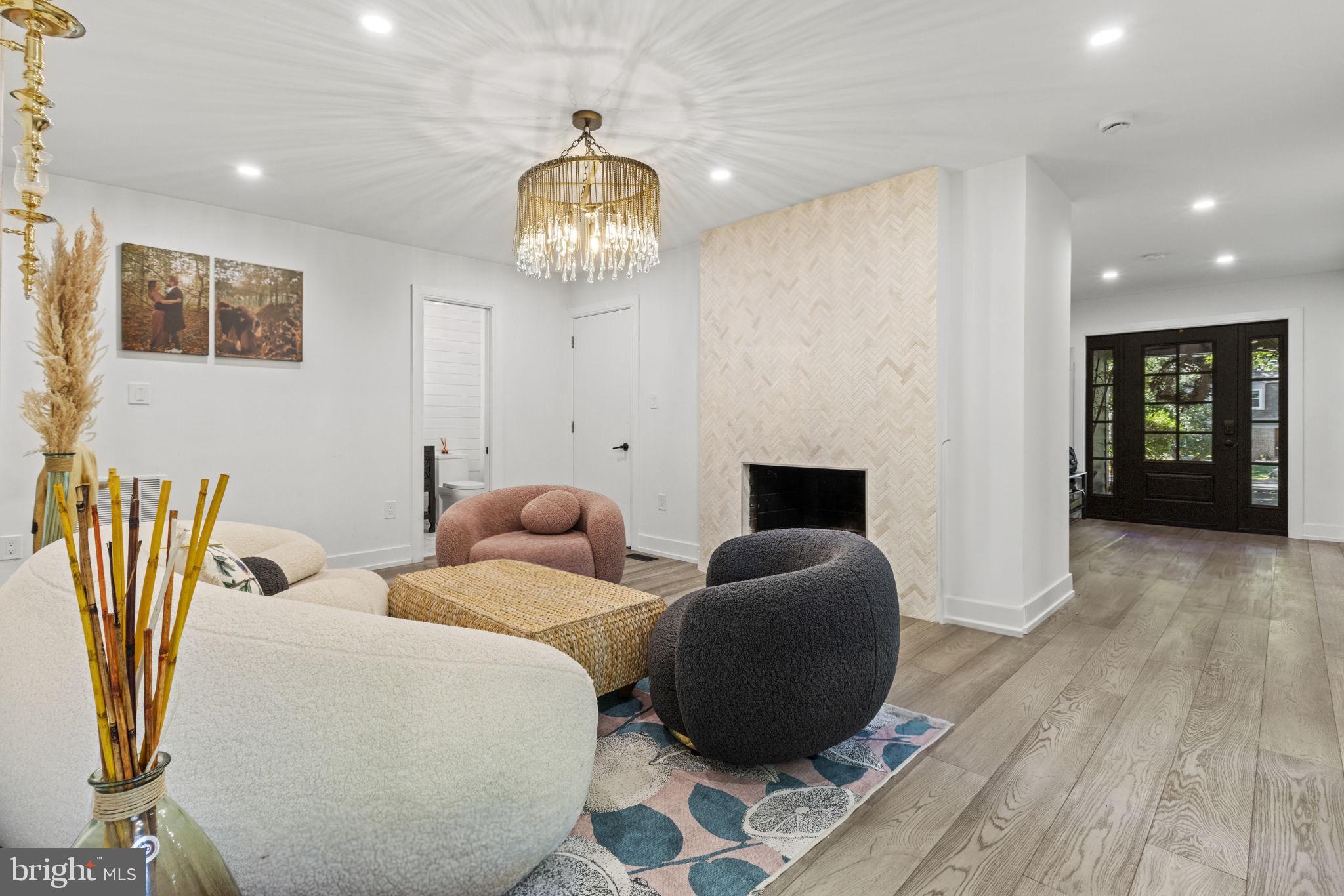 1408 Fallswood Dr