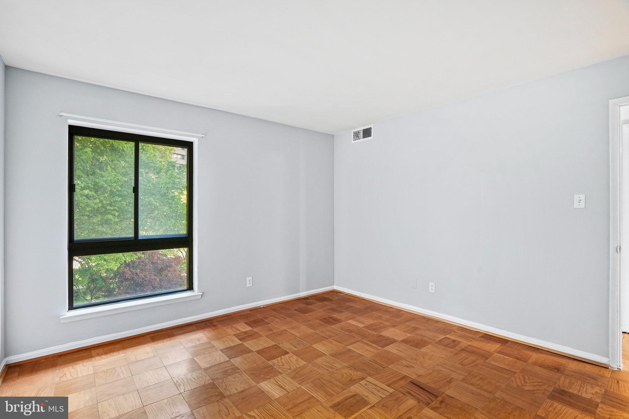 108 Monroe St #301