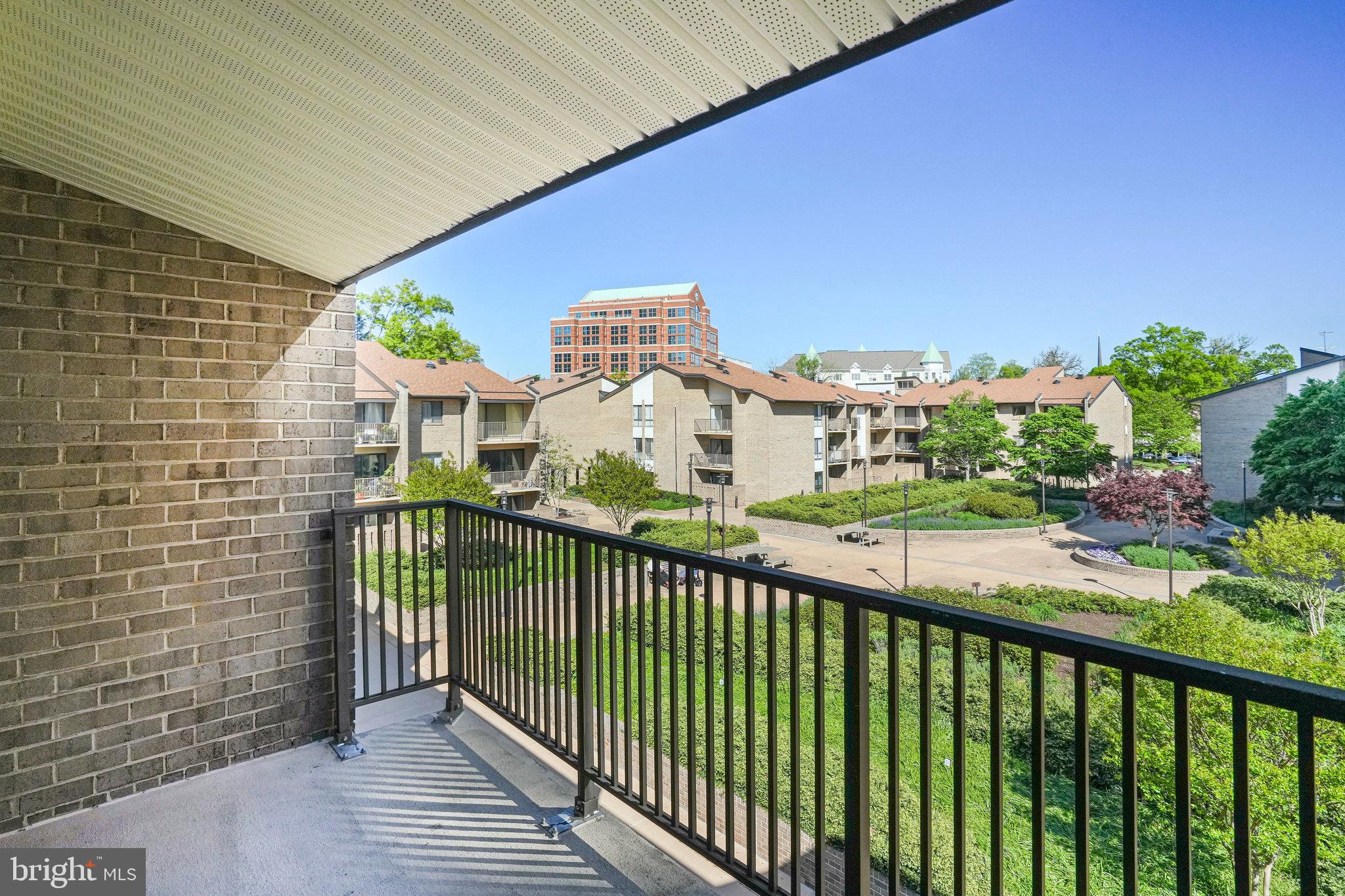 108 Monroe St #301
