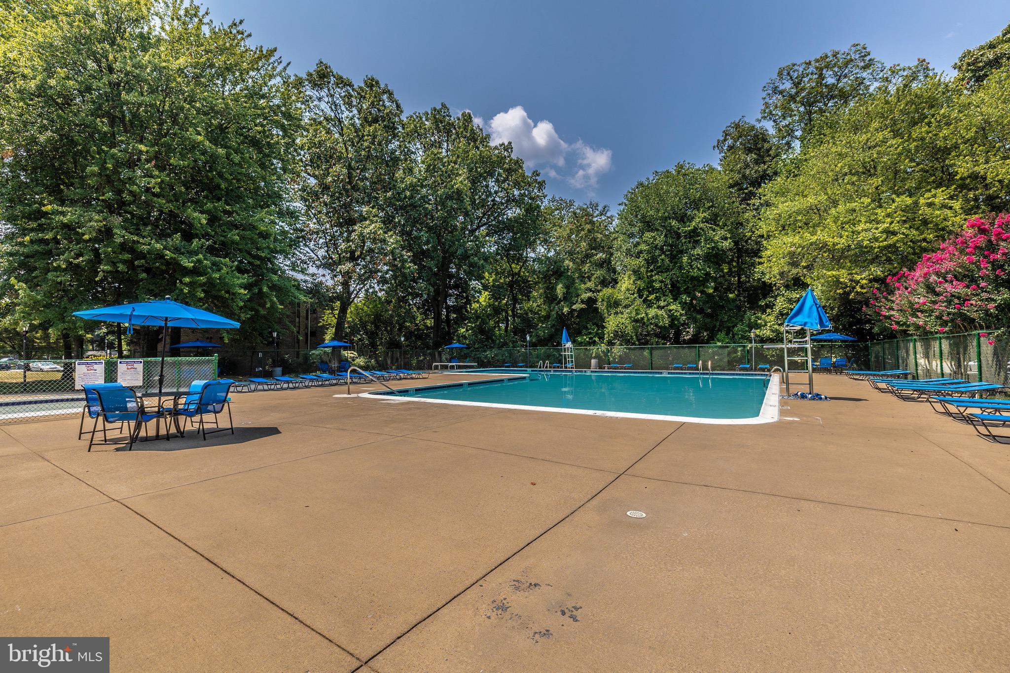 429 Christopher Ave #65