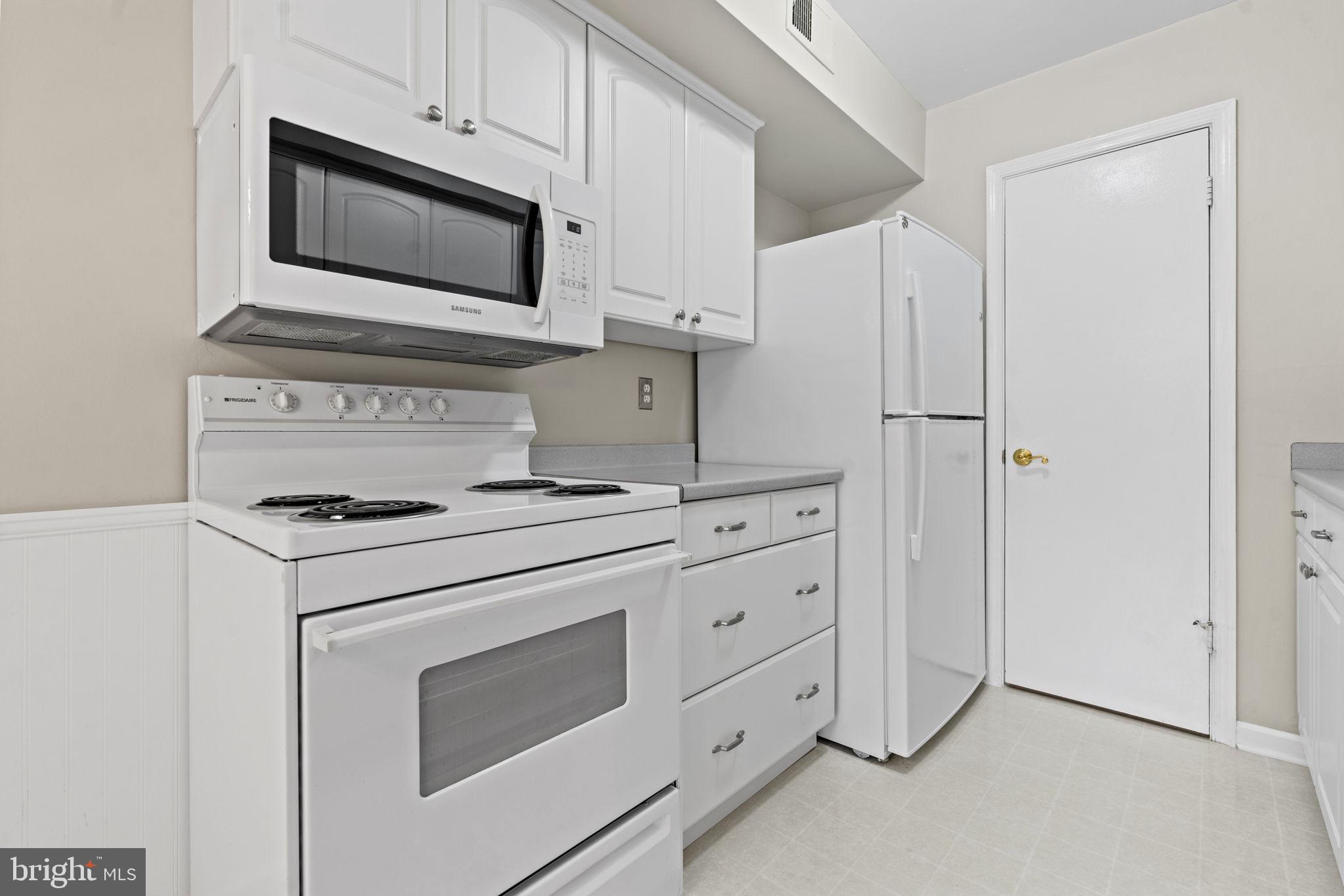34 Native Dancer Ct