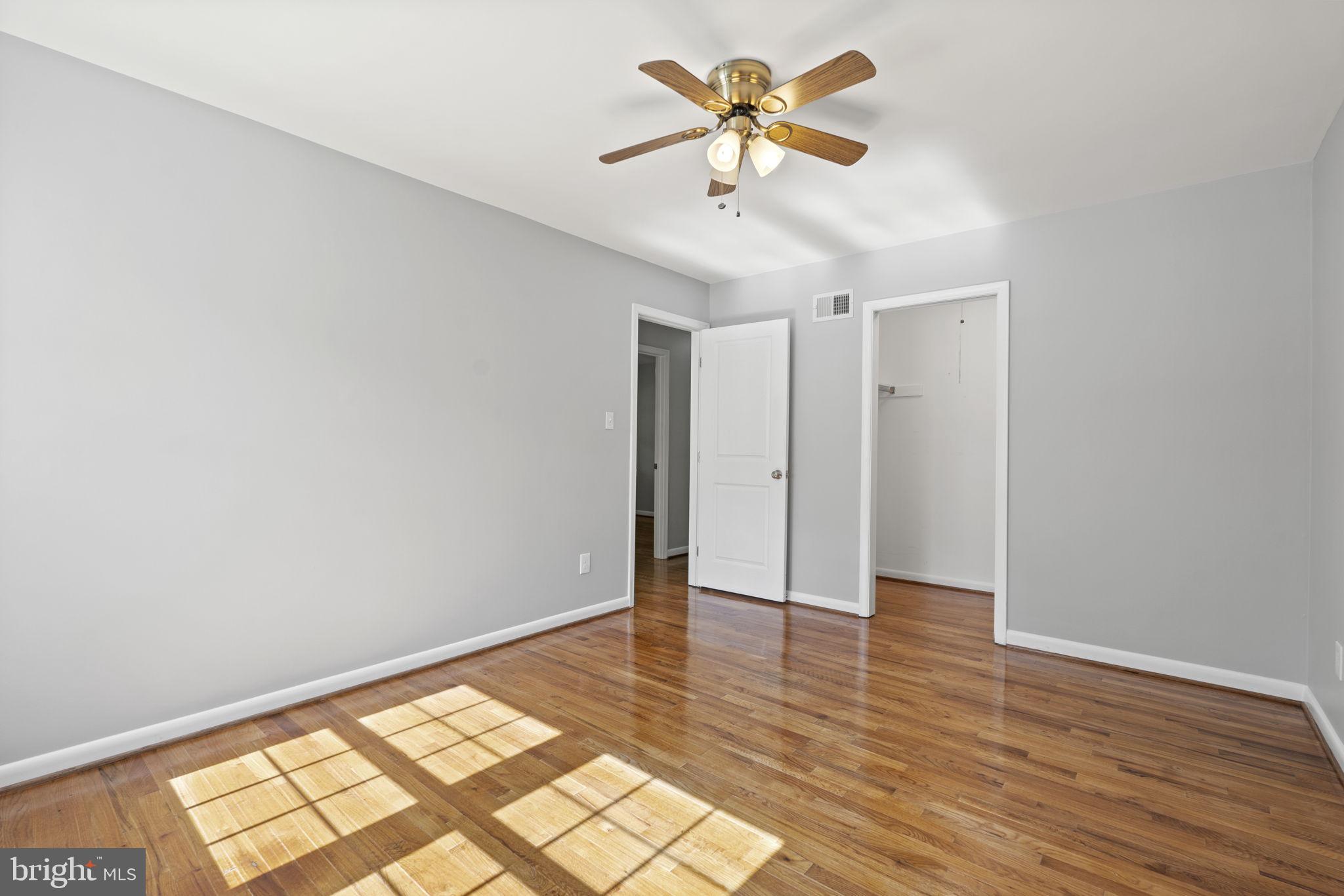 16445 Keats Ter