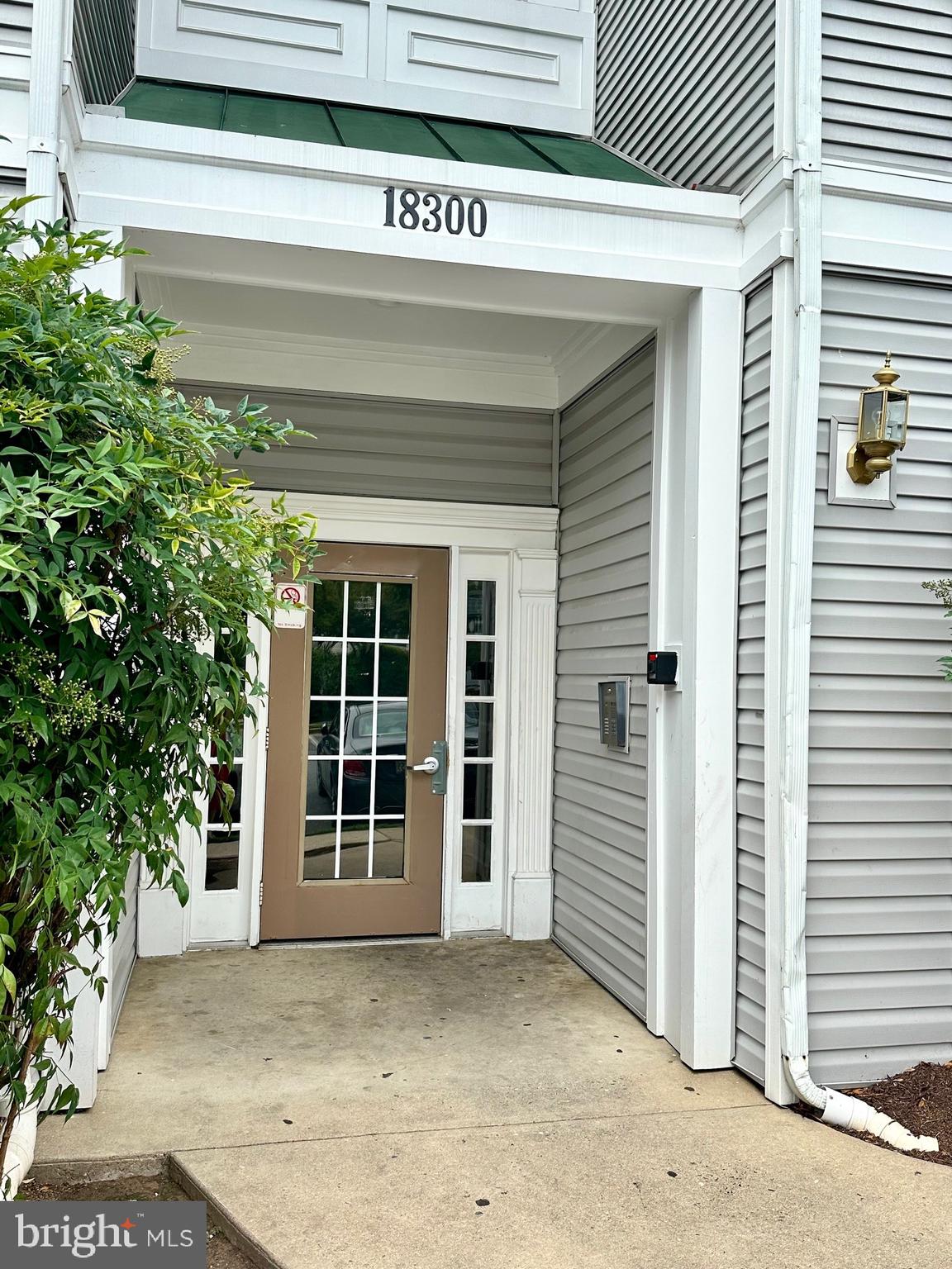 18300 Feathertree Way #201