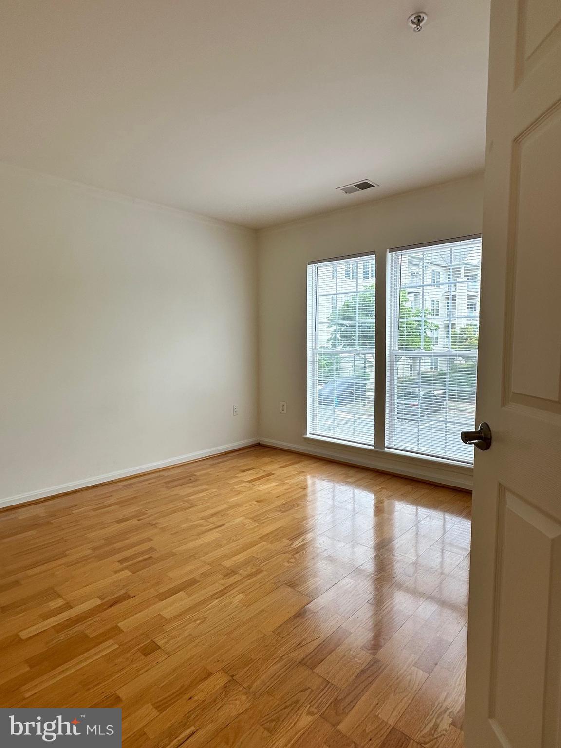 18300 Feathertree Way #201