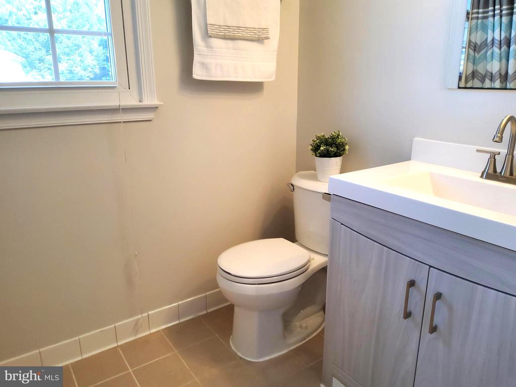 10 Joshua Tree Ct