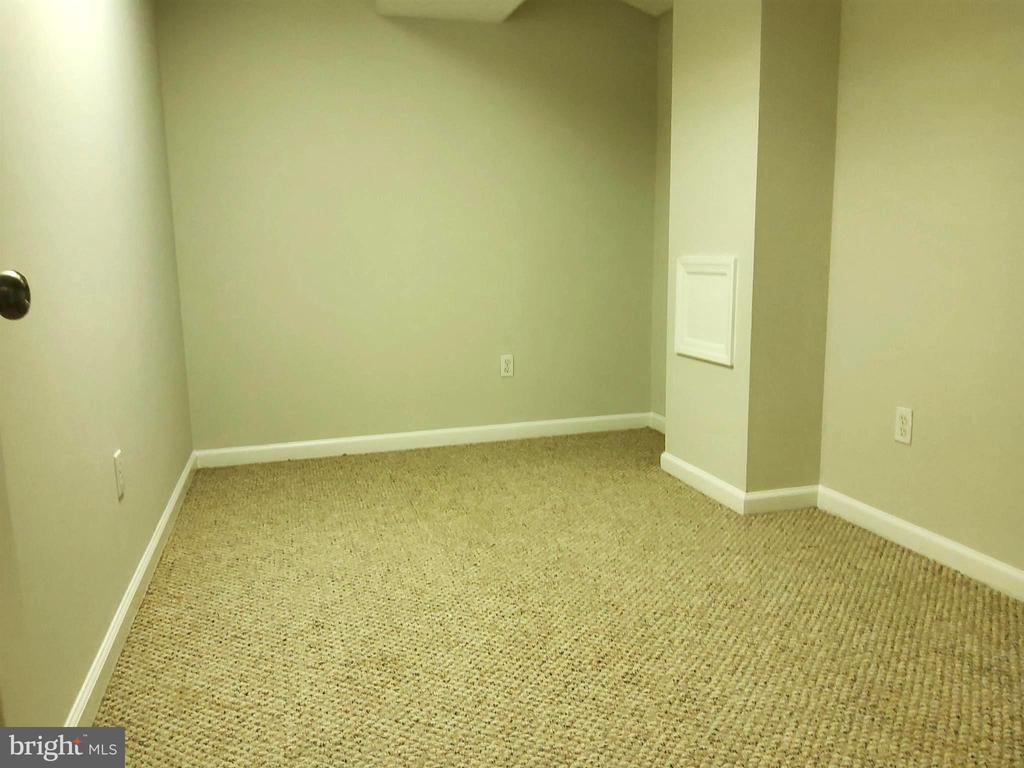 10 Joshua Tree Ct