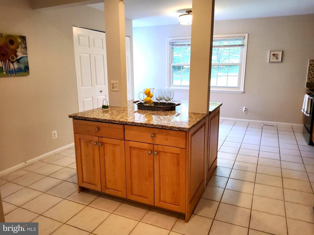 10 Joshua Tree Ct