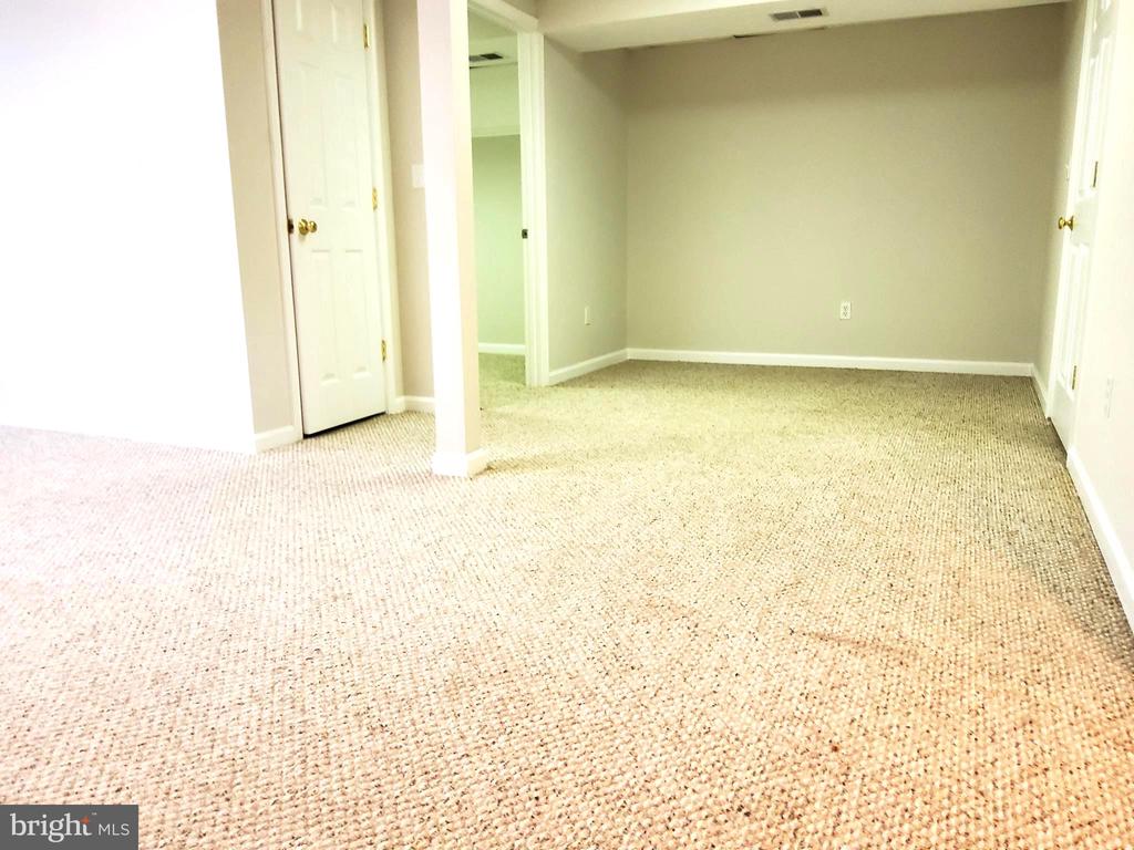 10 Joshua Tree Ct
