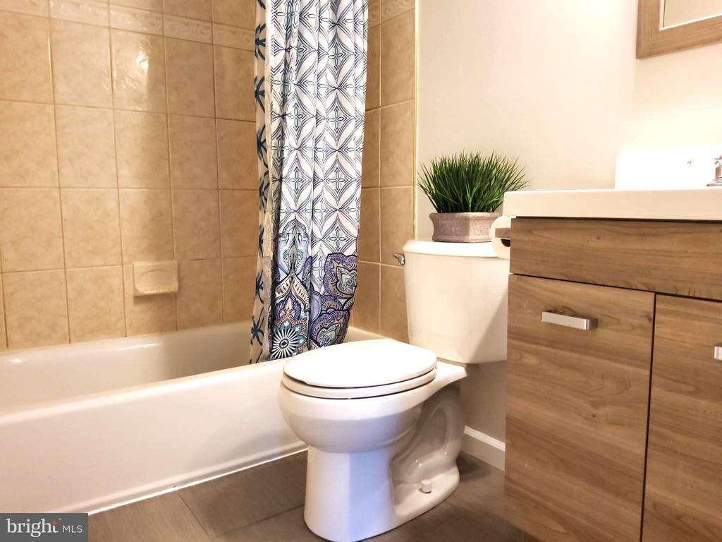 10 Joshua Tree Ct