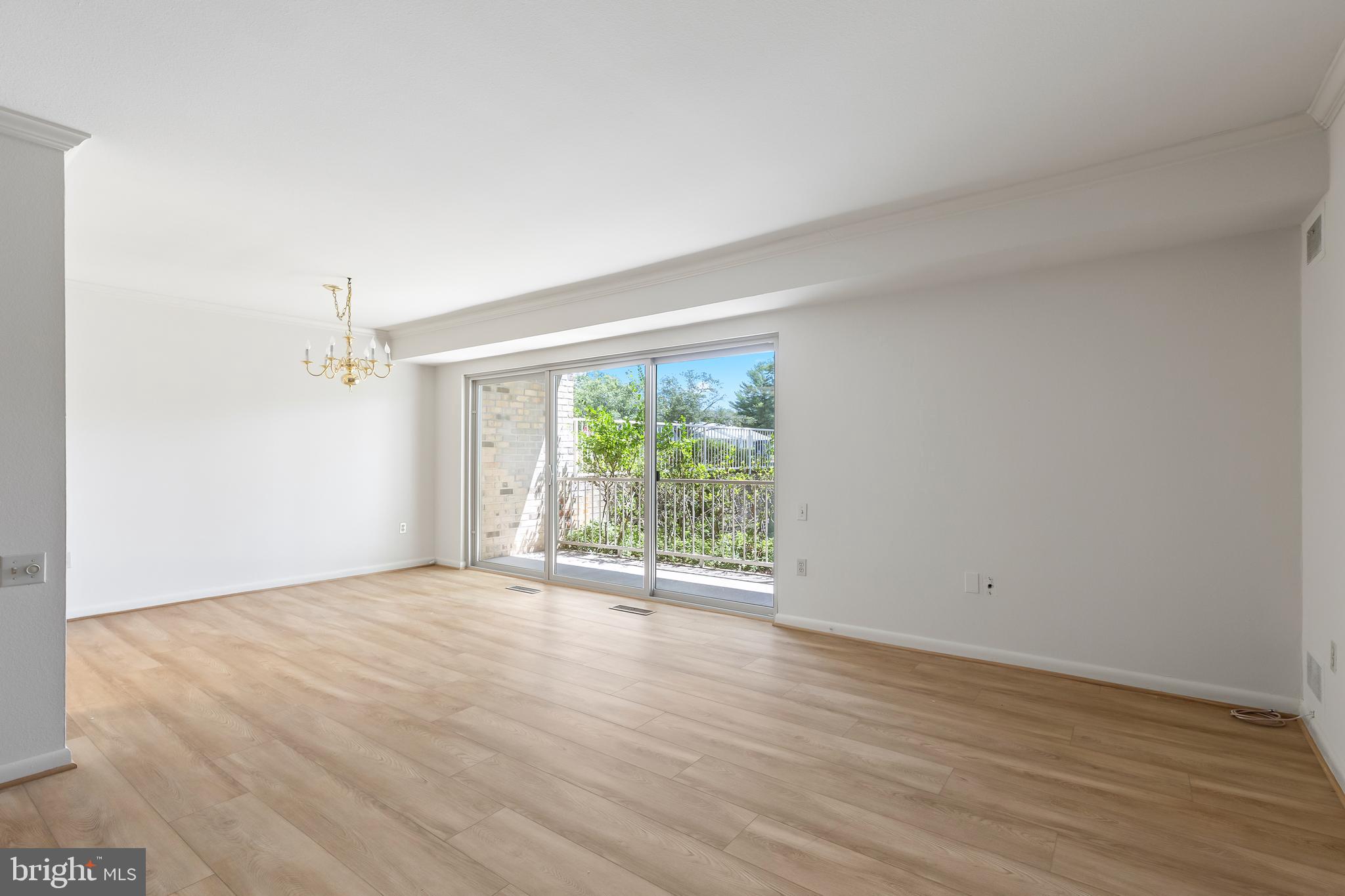 3435 S Leisure World Blvd #85-1a