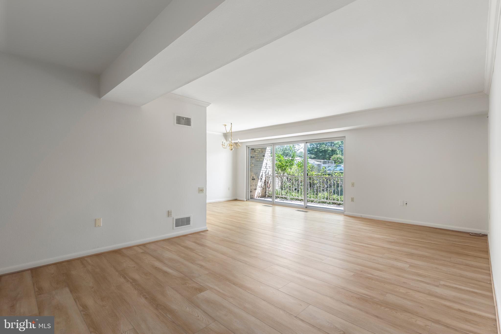 3435 S Leisure World Blvd #85-1a