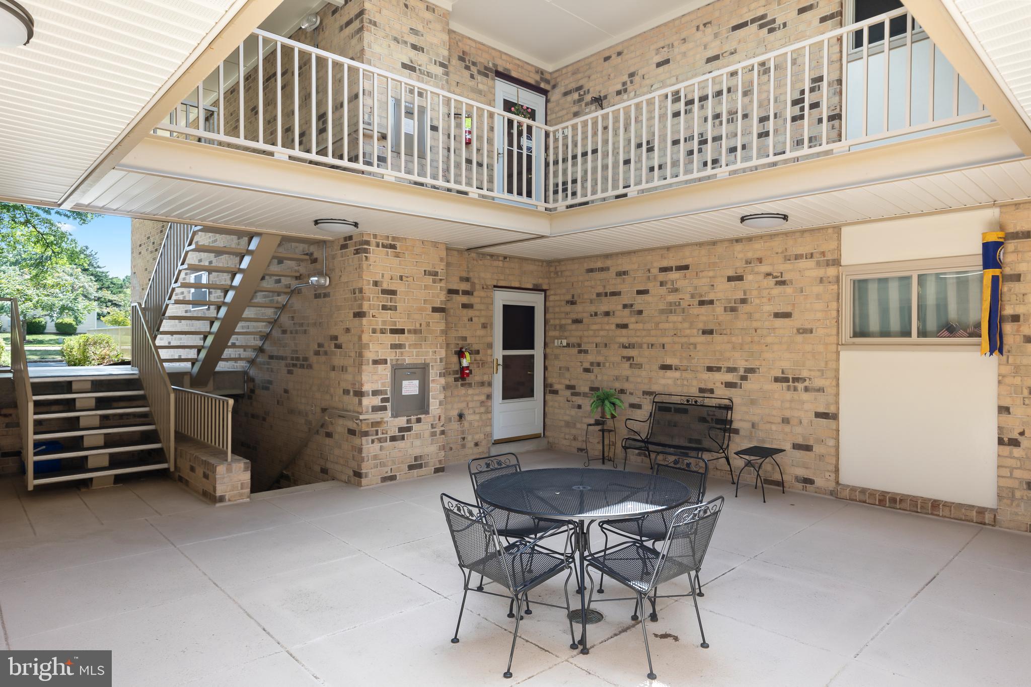 3435 S Leisure World Blvd #85-1a