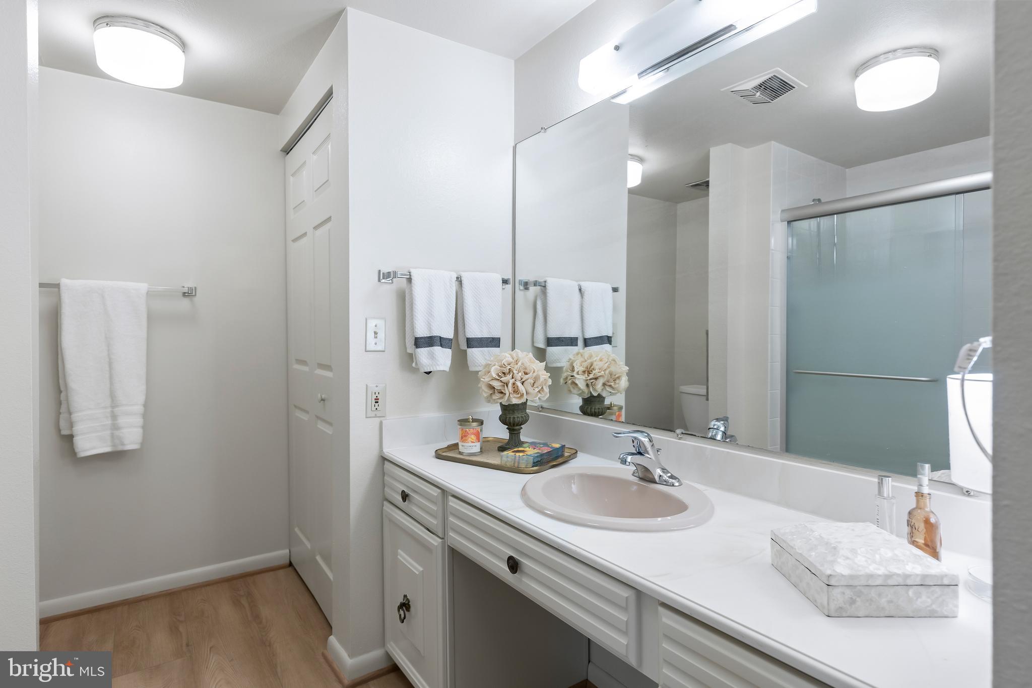 3435 S Leisure World Blvd #85-1a