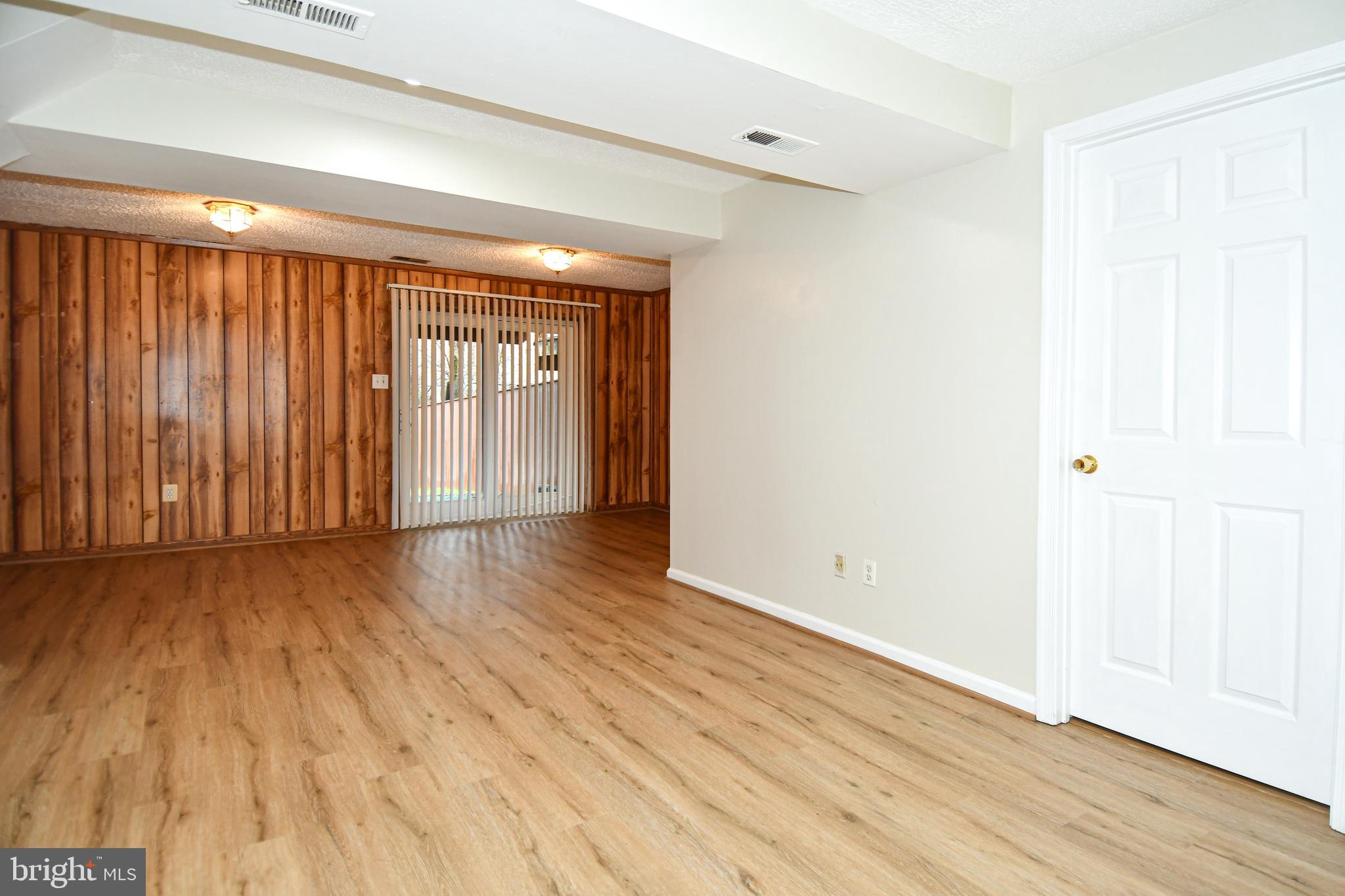 8328 Mountain Ash Way