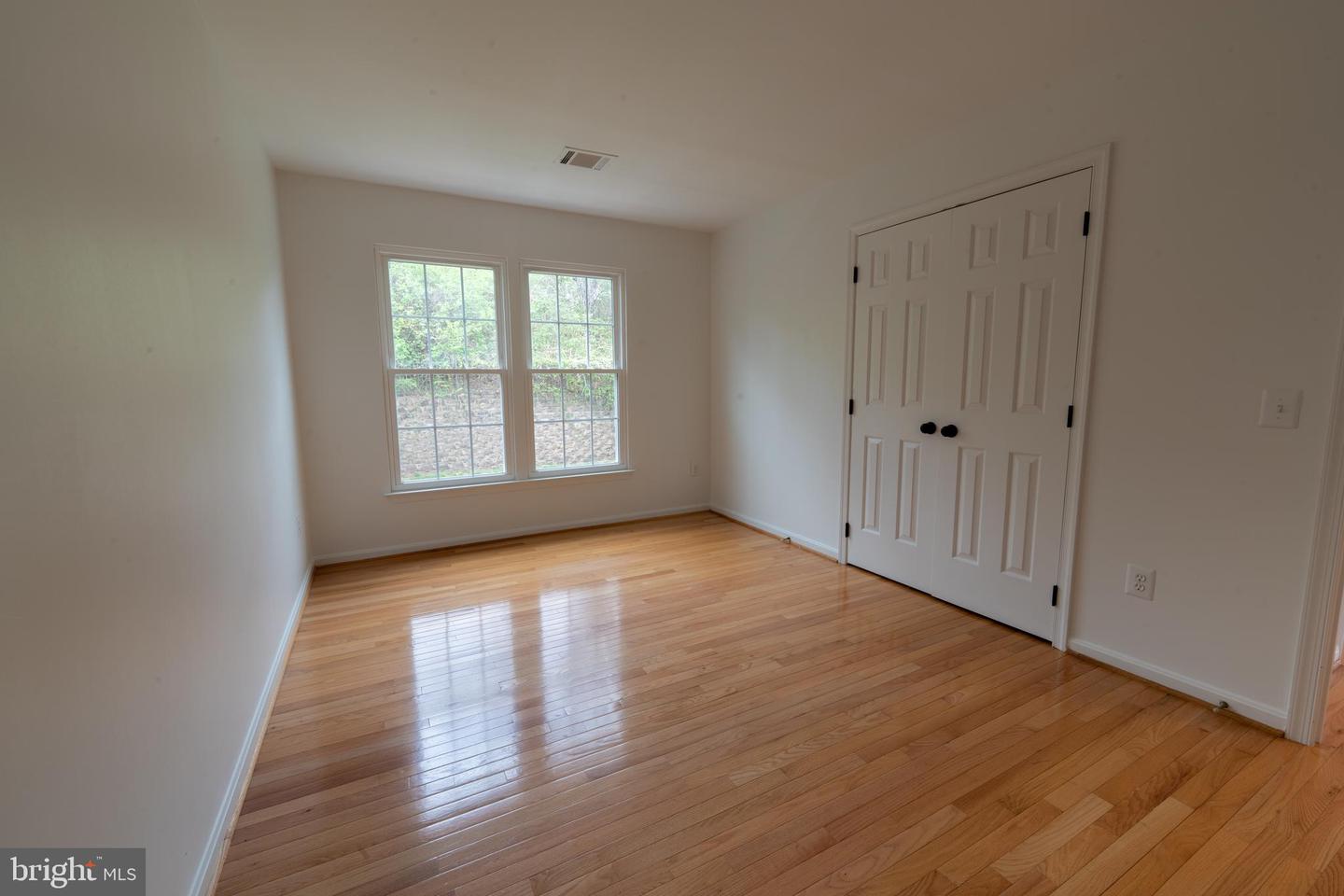 21210 Virginia Pine Ter