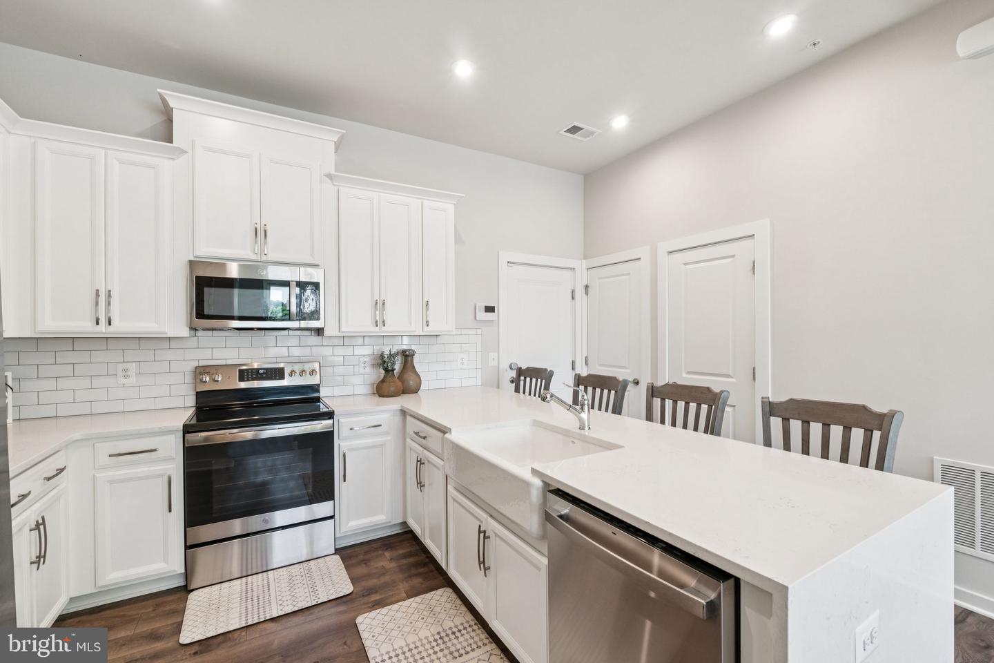16324 Connors Way #11