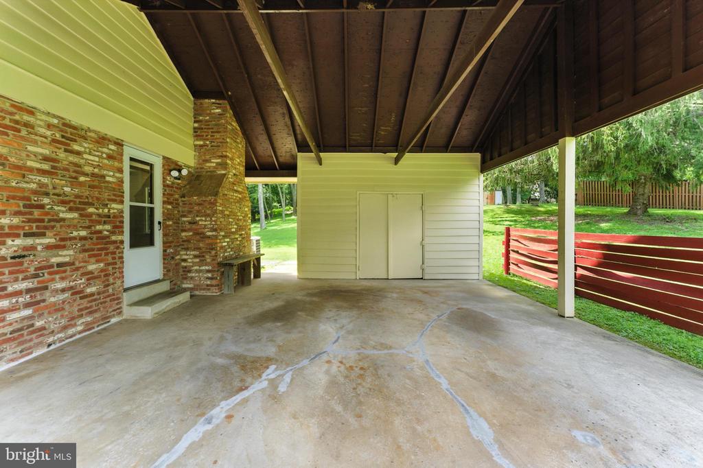 13606 STONER DRIVE