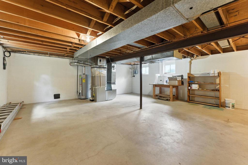 13606 STONER DRIVE