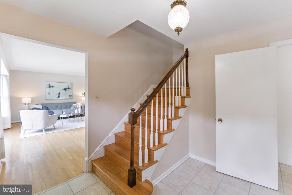 13606 STONER DRIVE