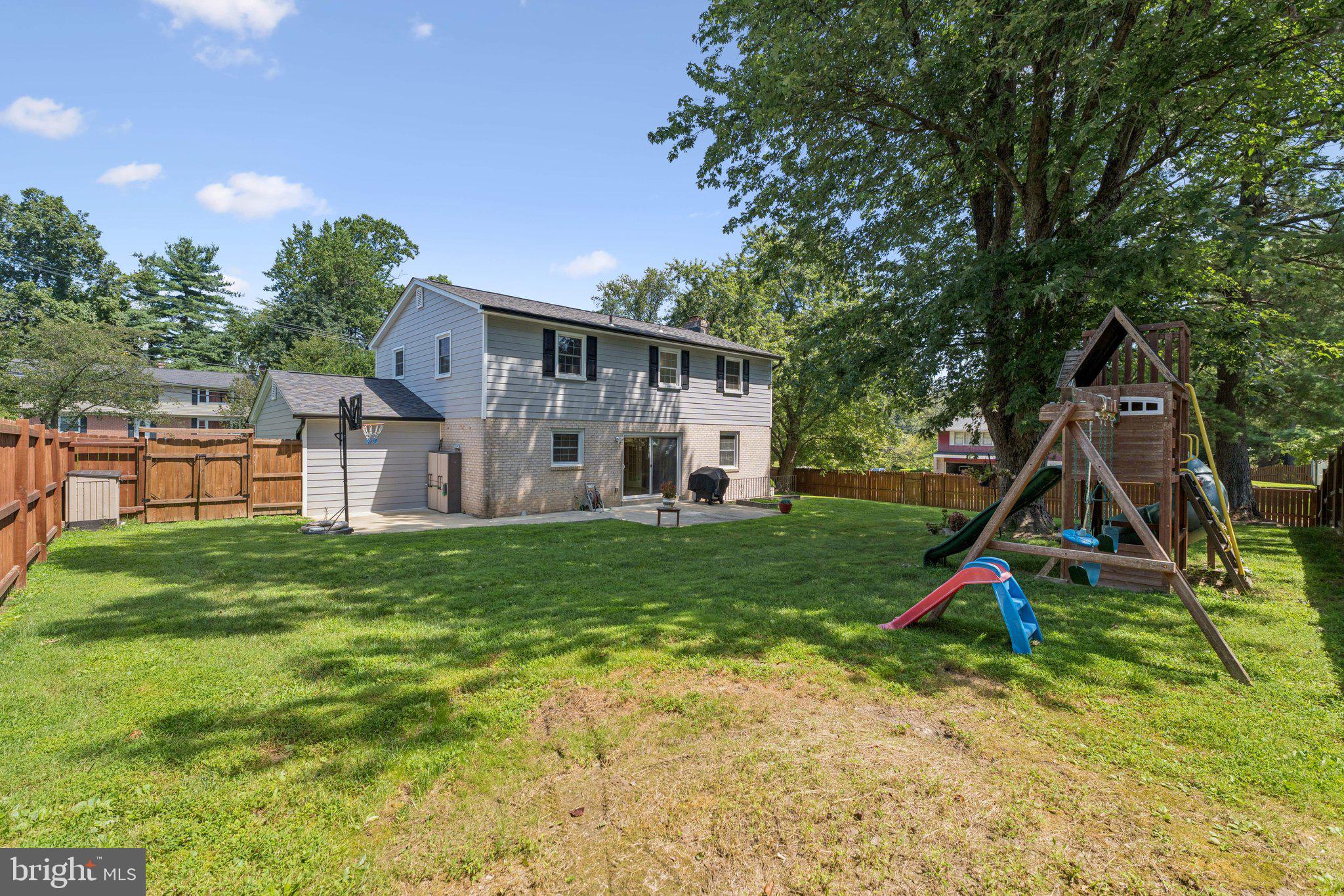 1900 Briggs Rd