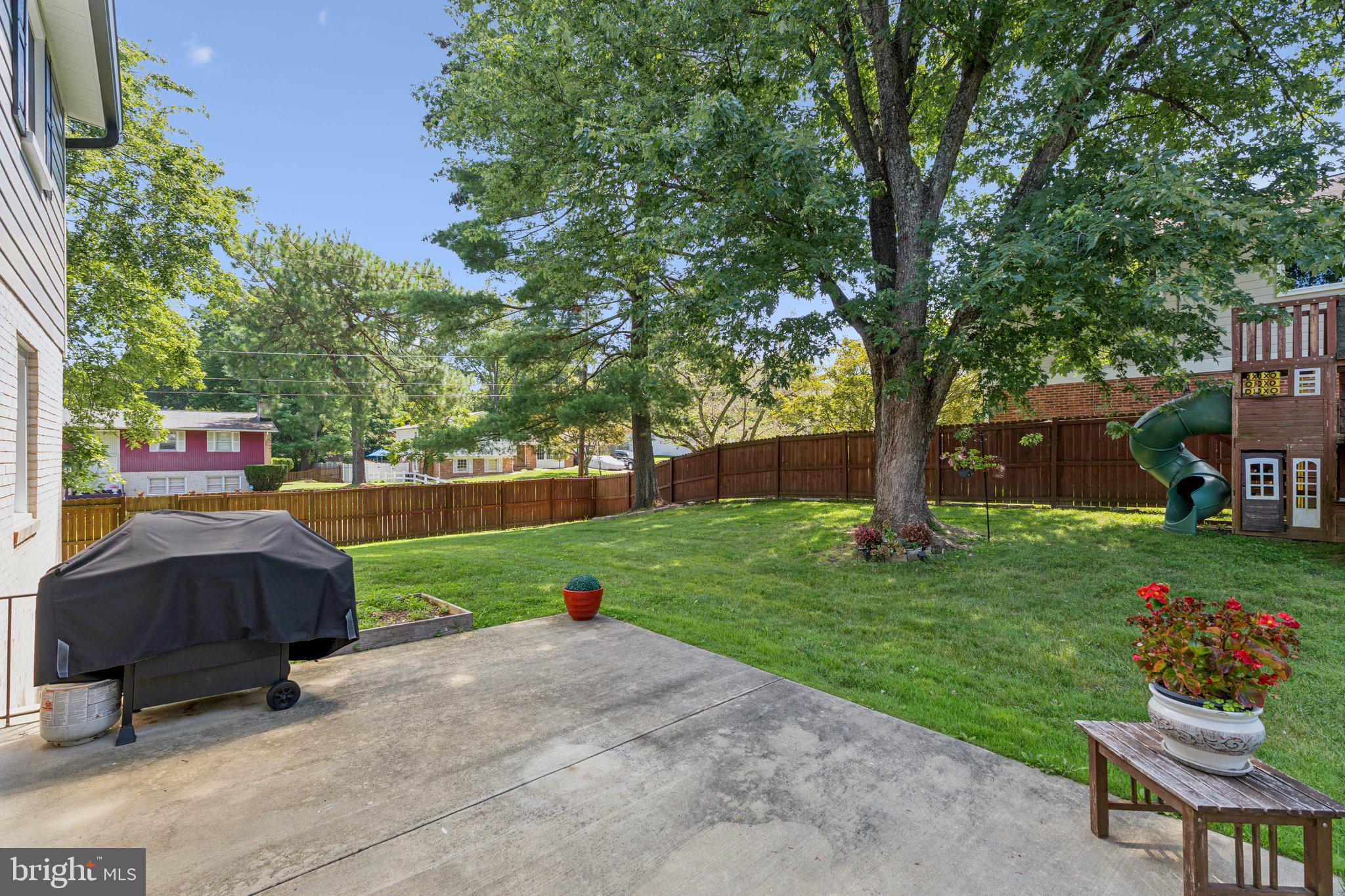 1900 Briggs Rd