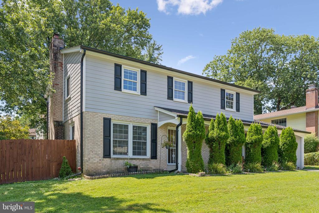 1900 Briggs Rd