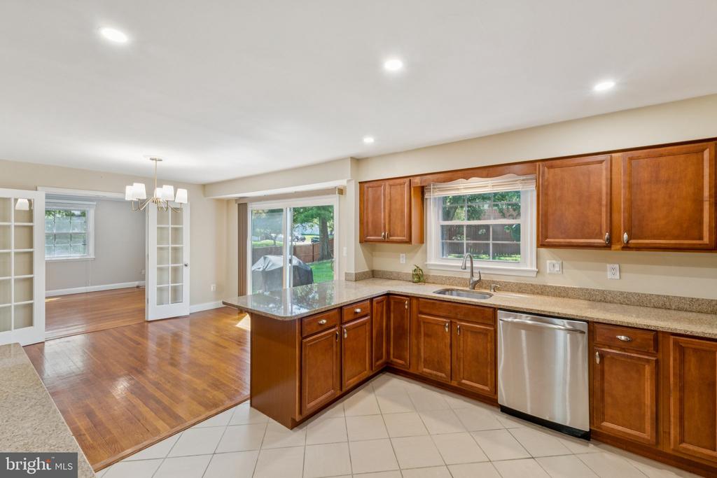 1900 Briggs Rd