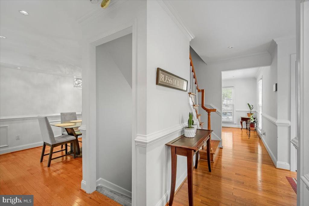 17 GOODPORT LANE