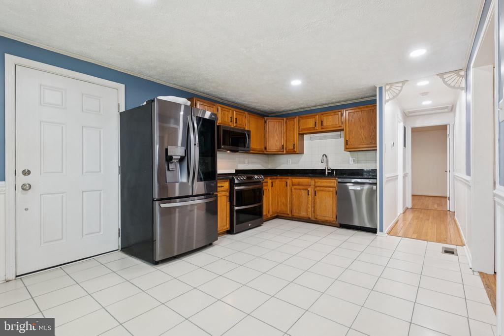 7509 BRENISH DRIVE