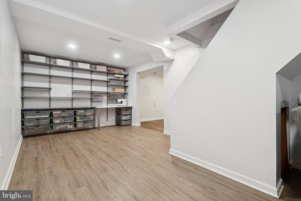 7509 BRENISH DRIVE