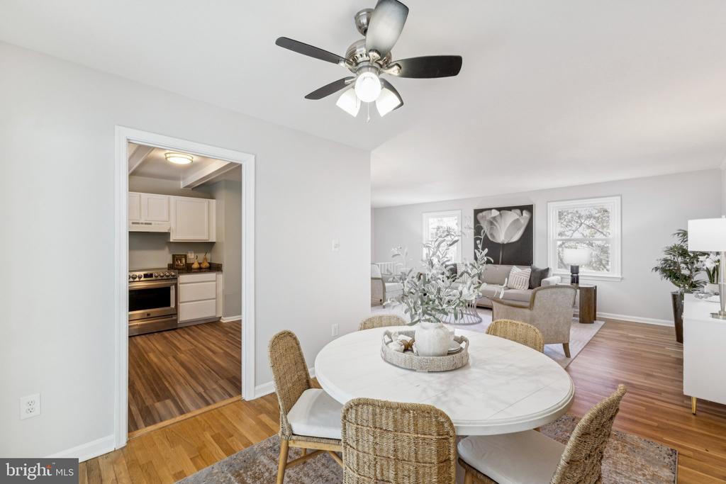 9709 CORKRAN LANE