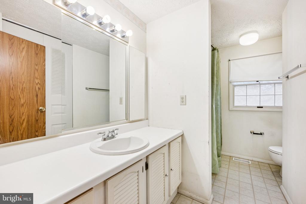 8551 CALYPSO LANE