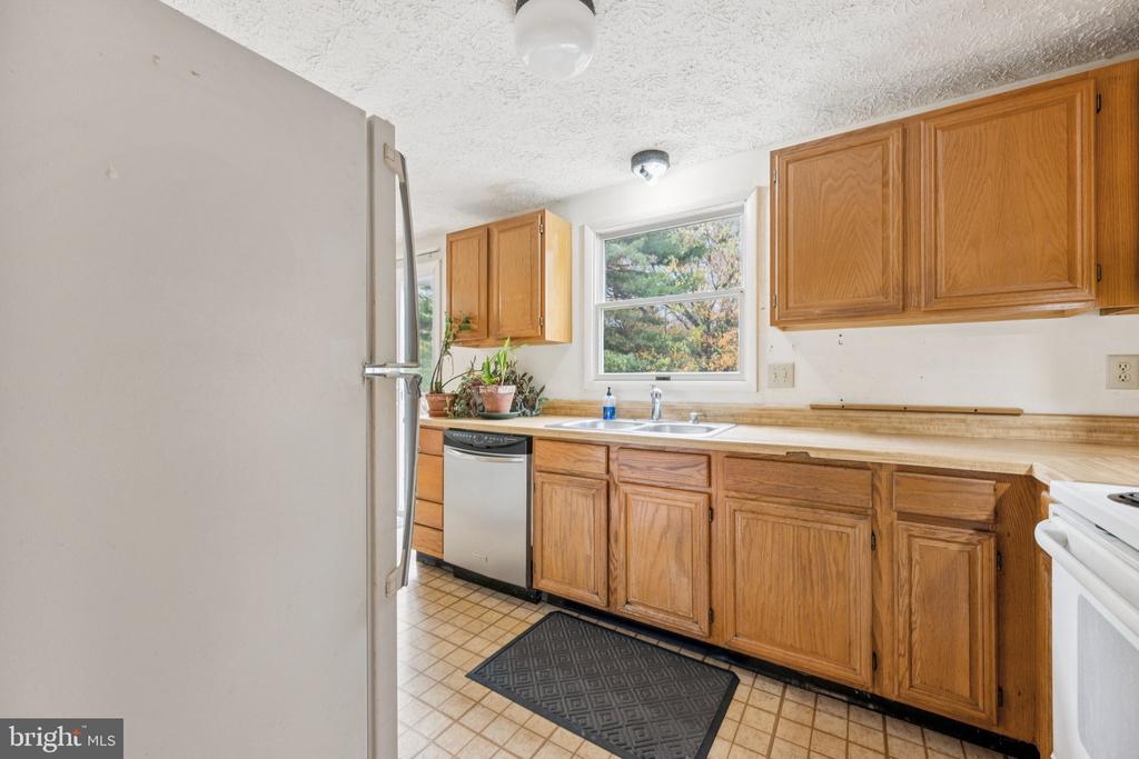 8551 CALYPSO LANE