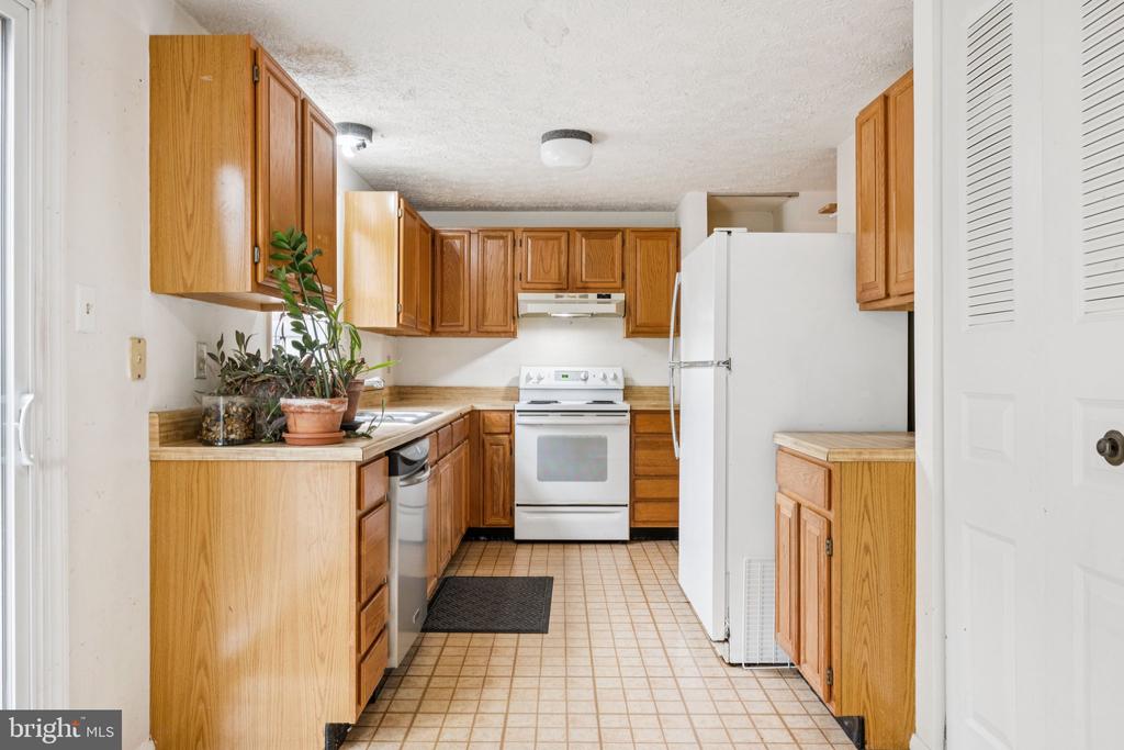 8551 CALYPSO LANE
