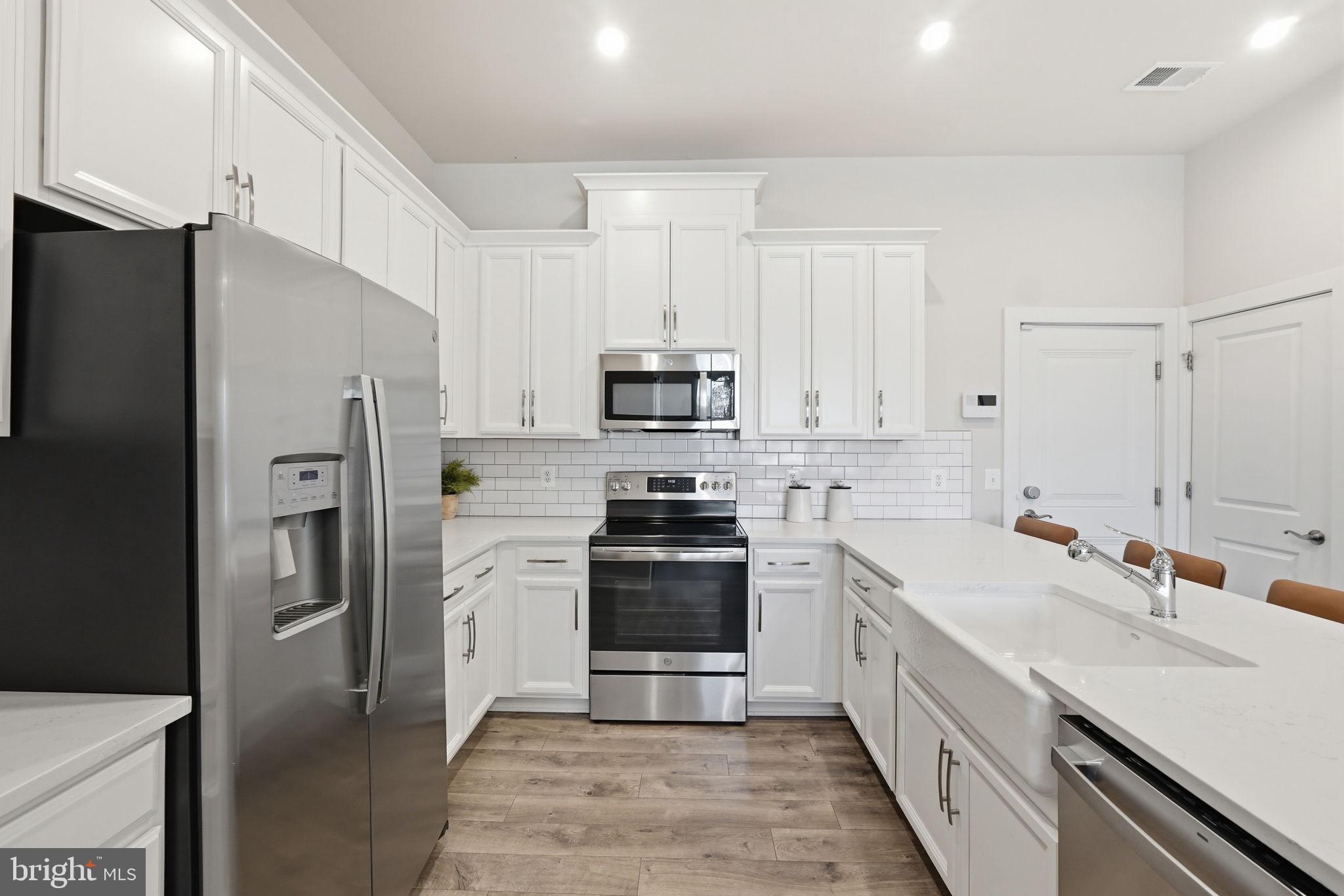 16324 CONNORS WAY 11