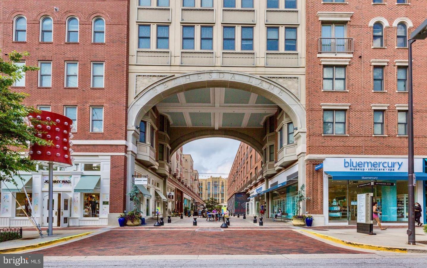 7036 STRATHMORE STREET 311