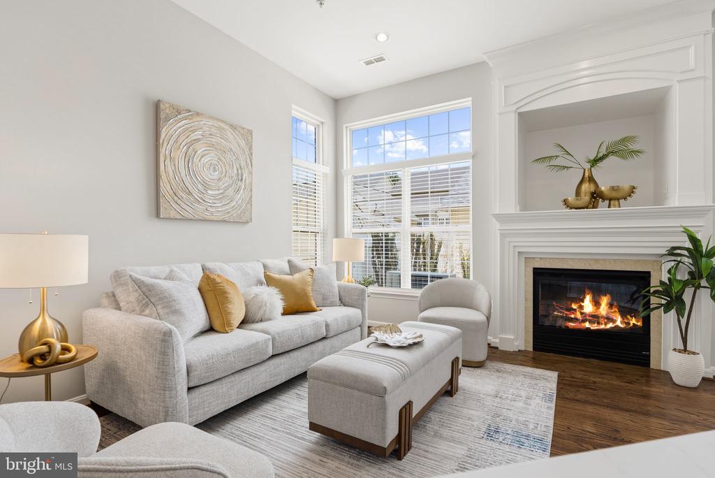 1324 MAIN MEWS