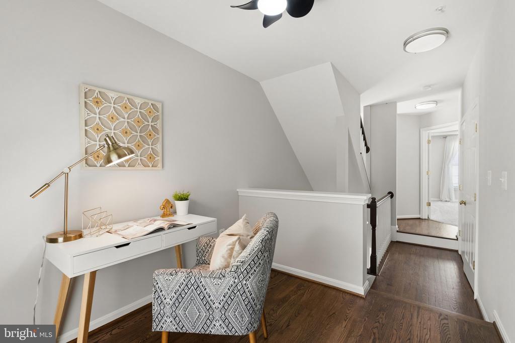 1324 MAIN MEWS