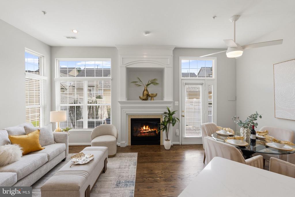 1324 MAIN MEWS