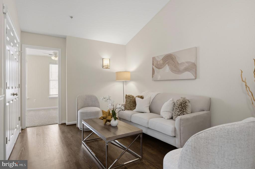 1324 MAIN MEWS