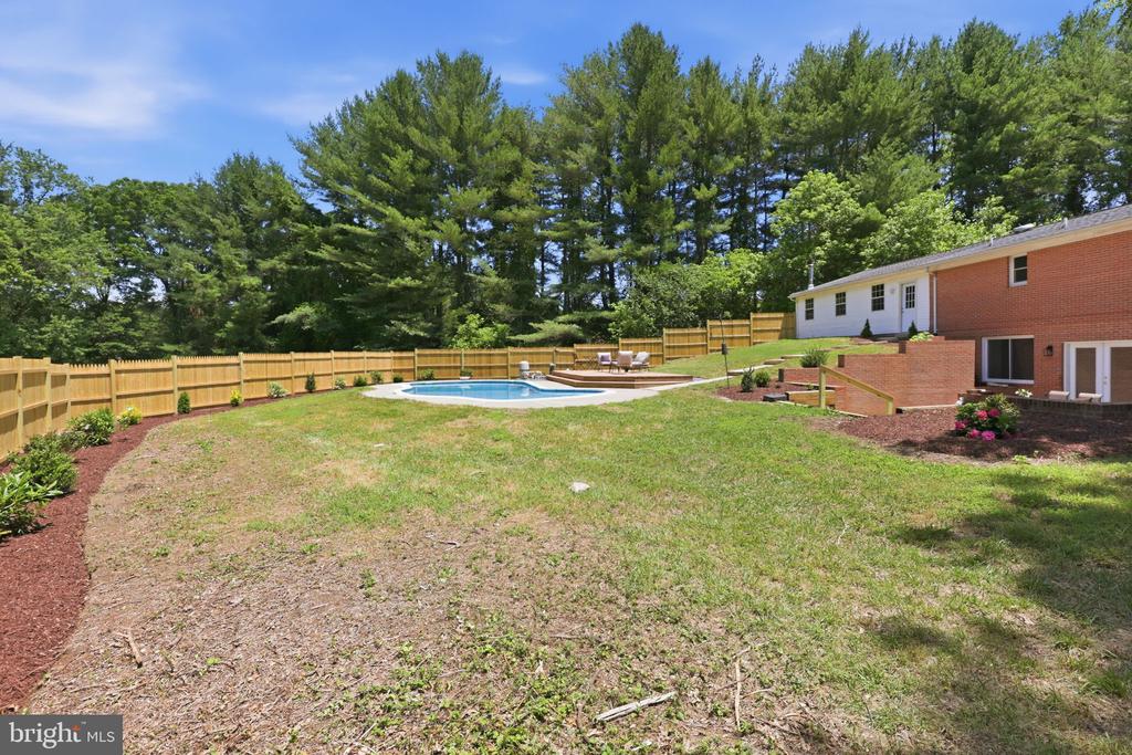 1411 BRIGHTON DAM ROAD