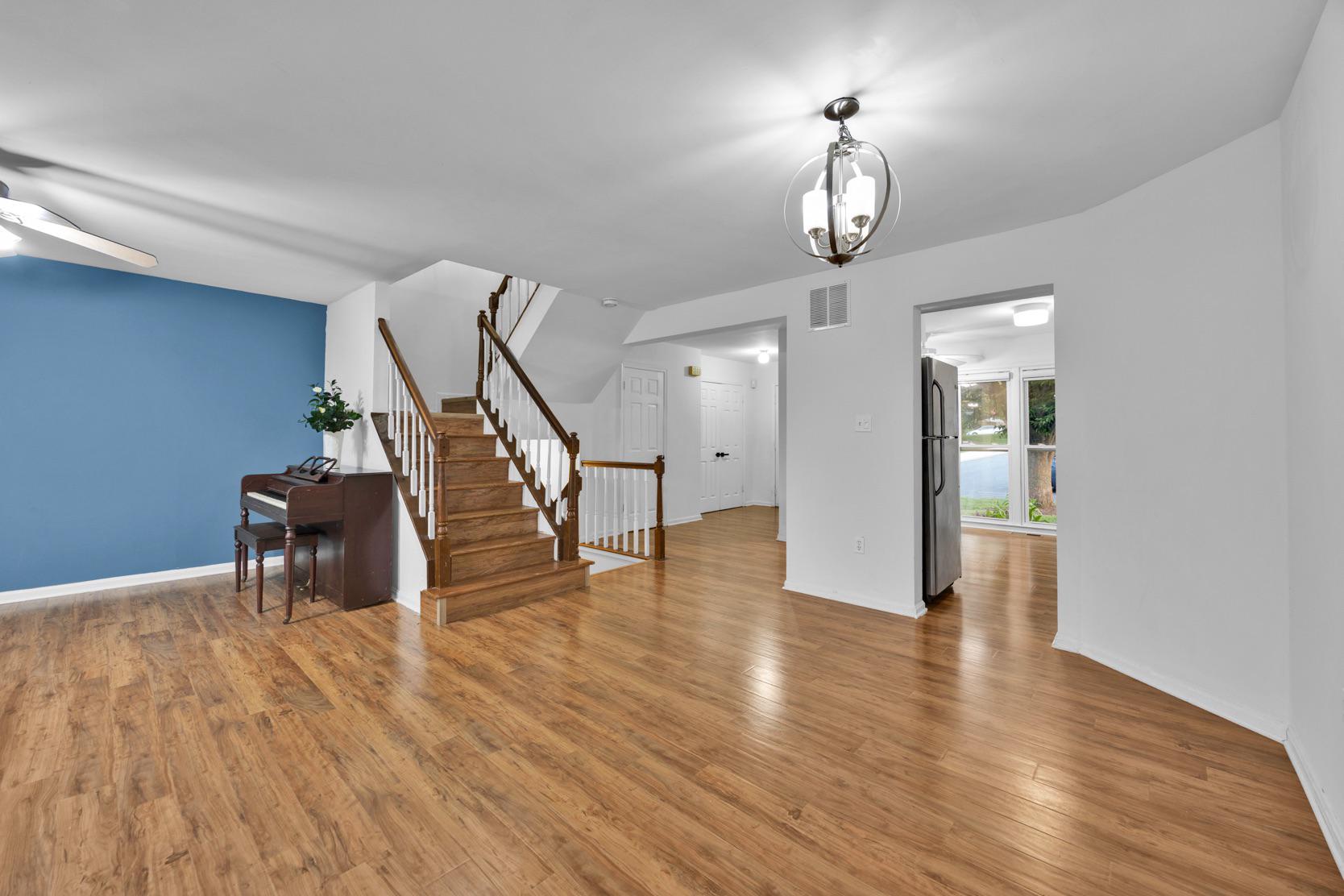 13125 COUNTRY RIDGE DRIVE