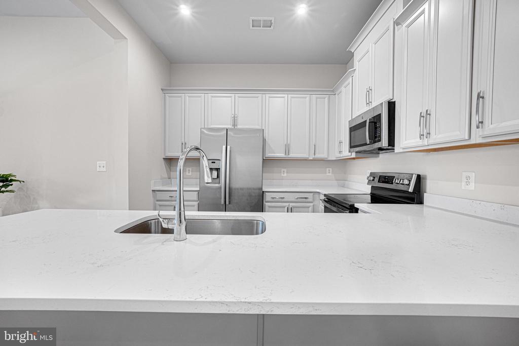 16316 CONNORS WAY Unit: 15