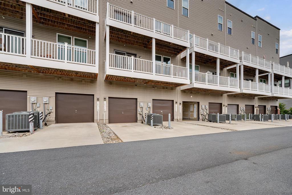 16316 CONNORS WAY Unit: 15